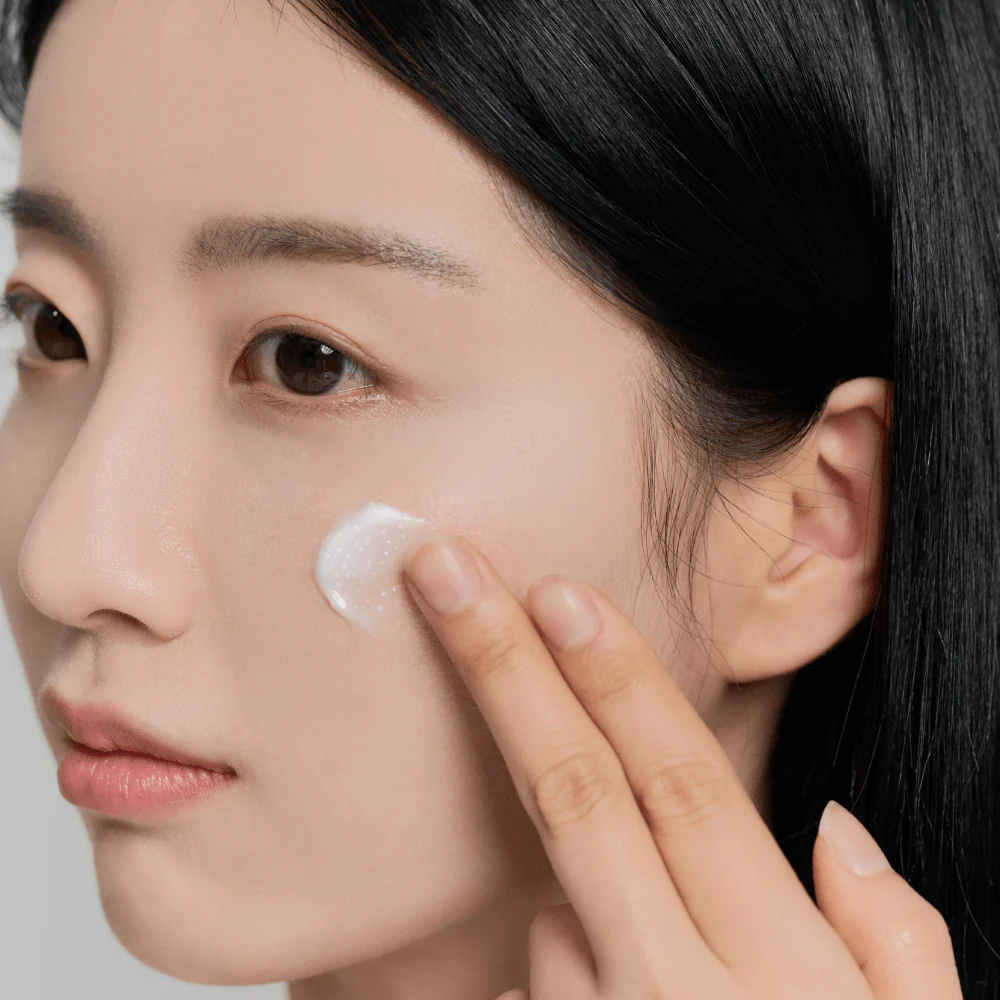 Tone Brightening Capsule Cream - Image 4