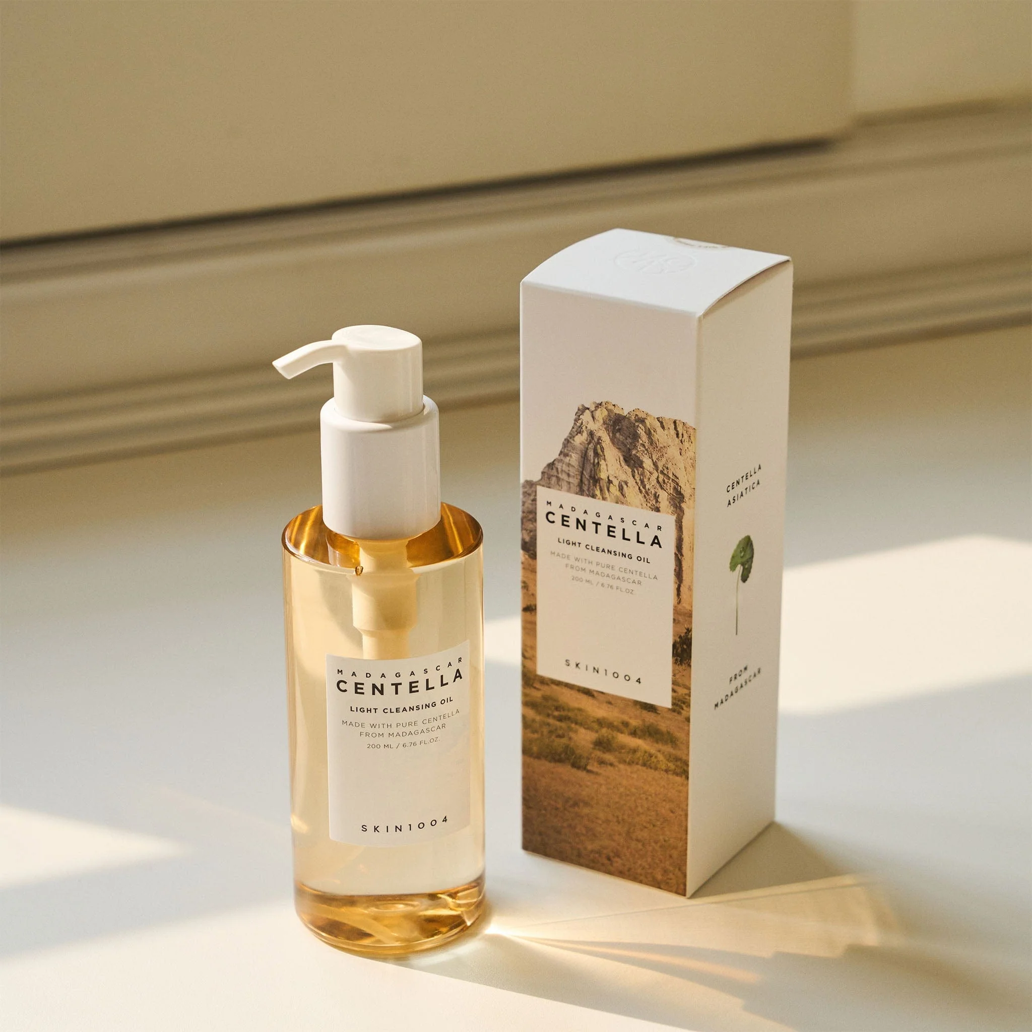 Centella Light Cleansing Oil - Image 3