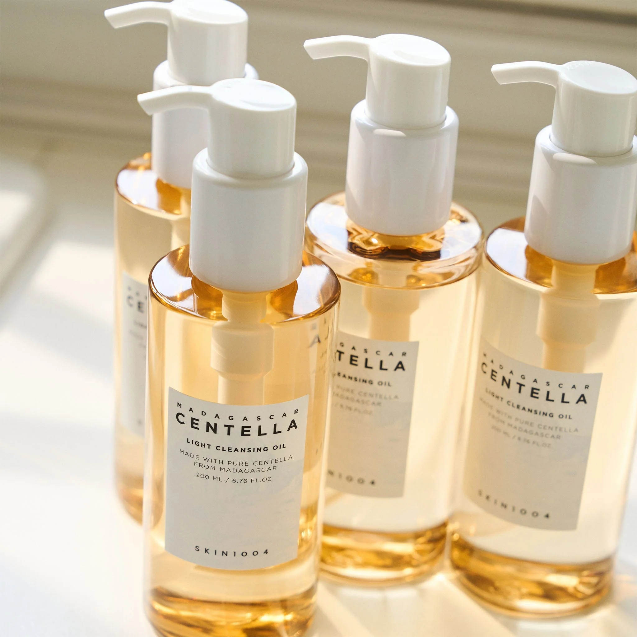 Centella Light Cleansing Oil - Image 4