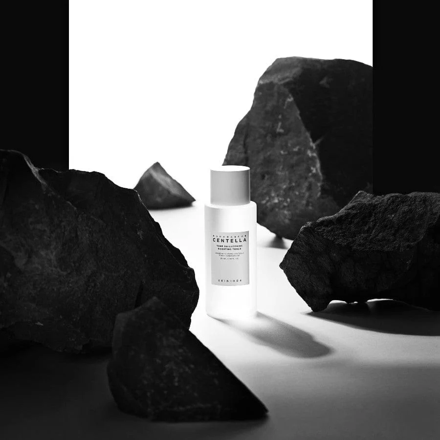 Tone Brightening Boosting Toner - Image 5